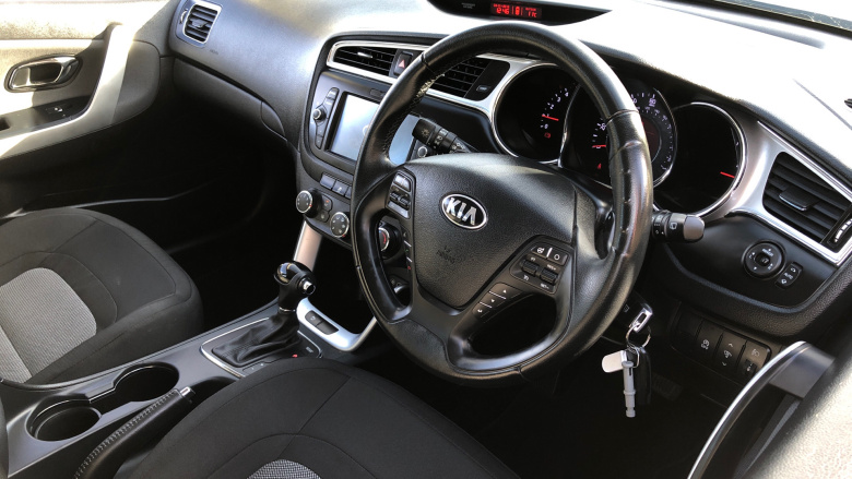 Kia Ceed 1.6 CRDi ISG 2 5dr DCT Diesel Hatchback